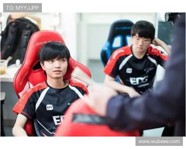 RNG战队节奏解析：如何在英雄联盟中掌控比赛主动权